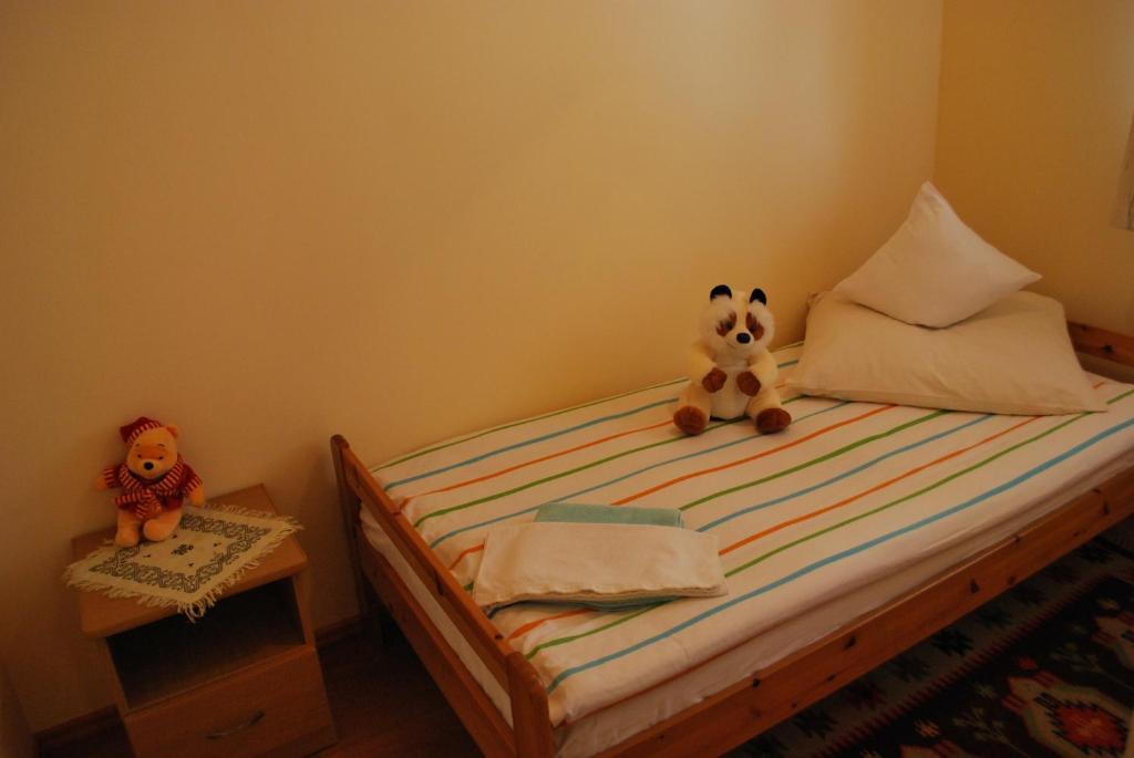 Pensiunea Alexandra Vatra Moldoviţei Quarto foto